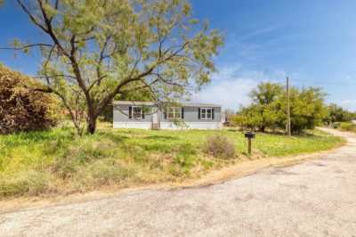 Home For Sale in Kingsland, Texas