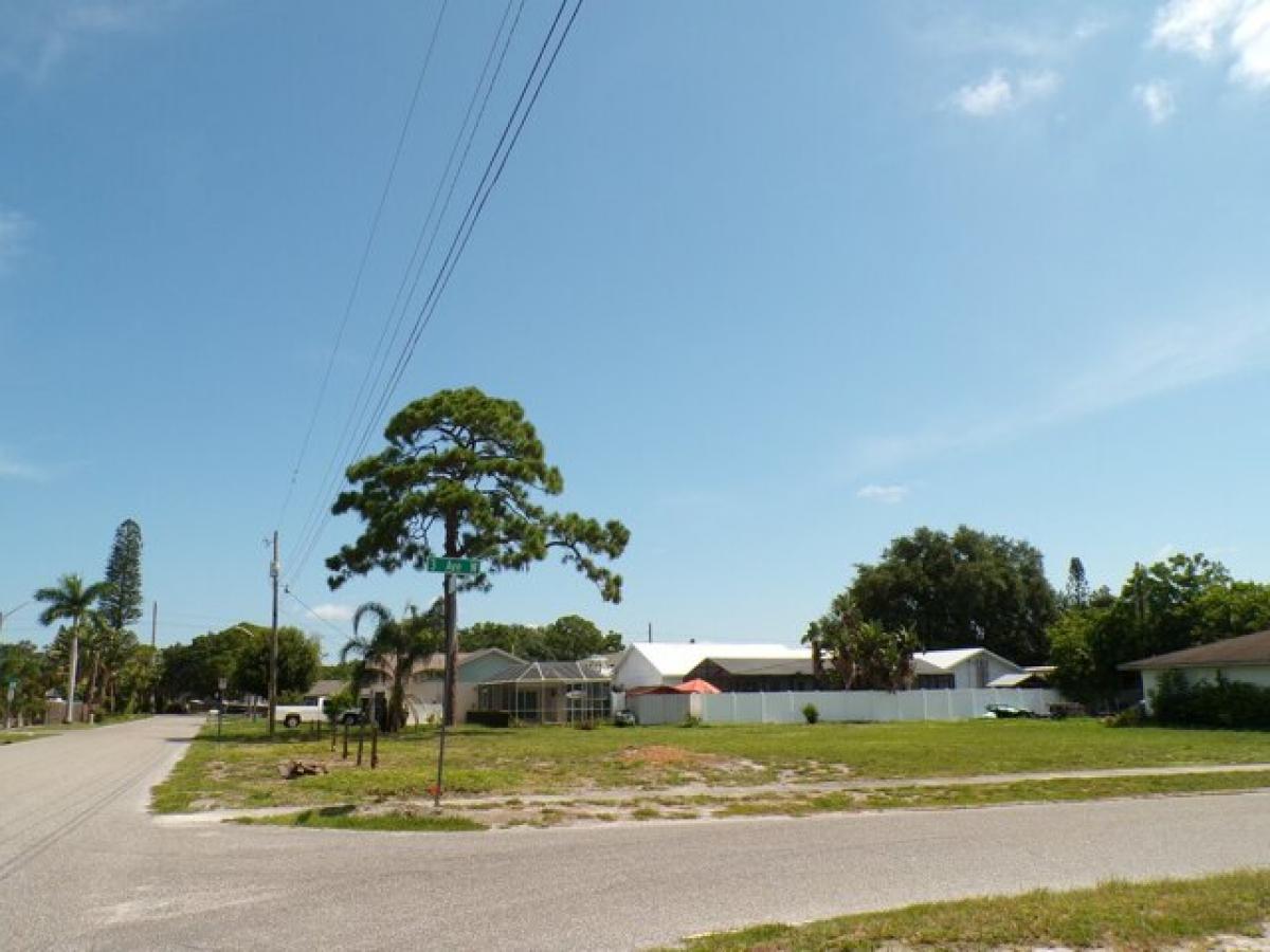 Picture of Residential Land For Sale in Bradenton, Florida, United States