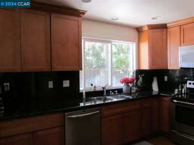 Home For Rent in Concord, California