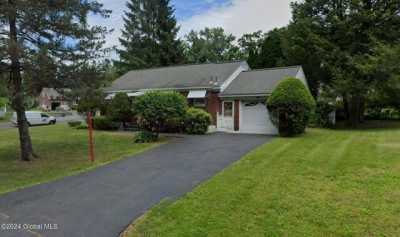 Home For Rent in Latham, New York