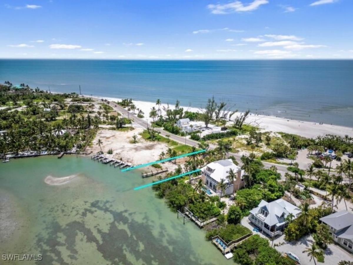 Picture of Residential Land For Sale in Sanibel, Florida, United States