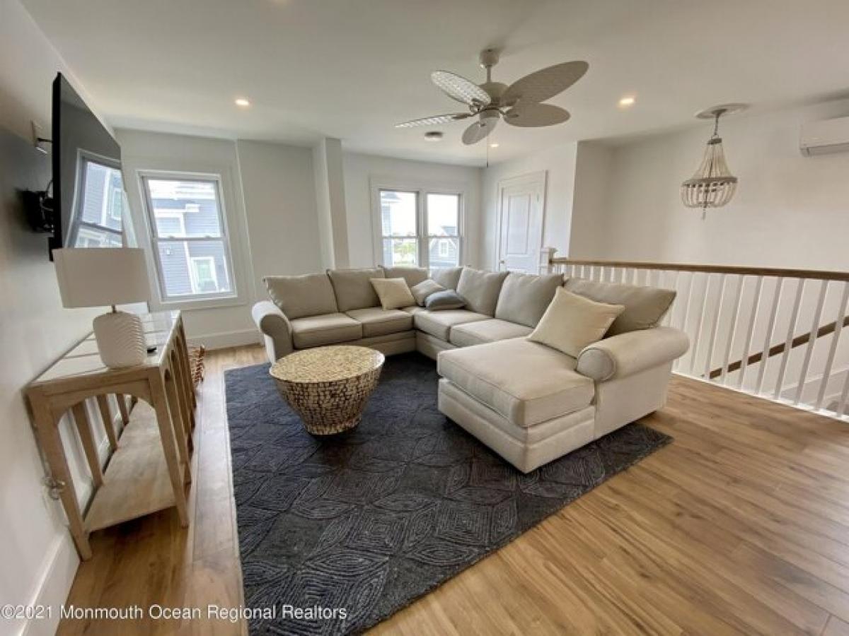 Picture of Apartment For Rent in Belmar, New Jersey, United States