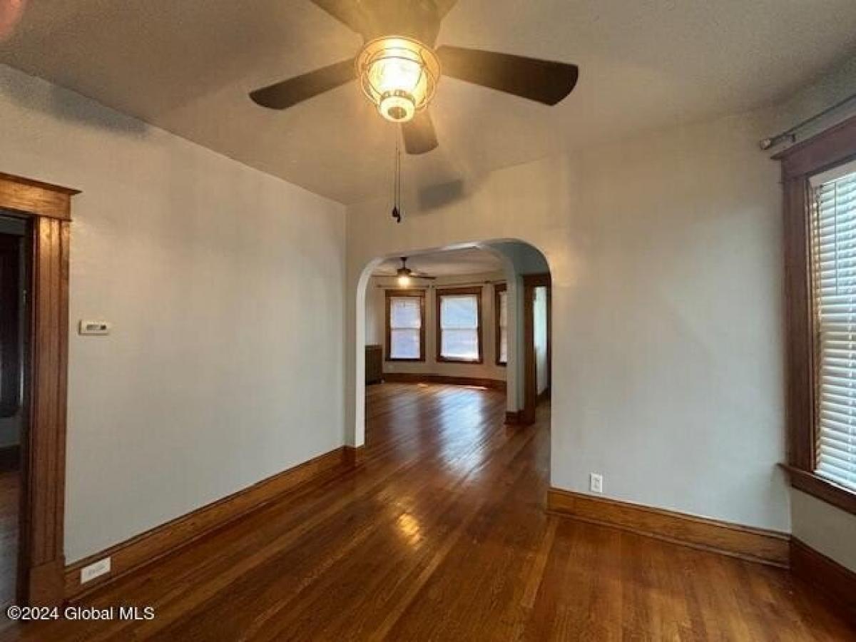 Picture of Apartment For Rent in Albany, New York, United States