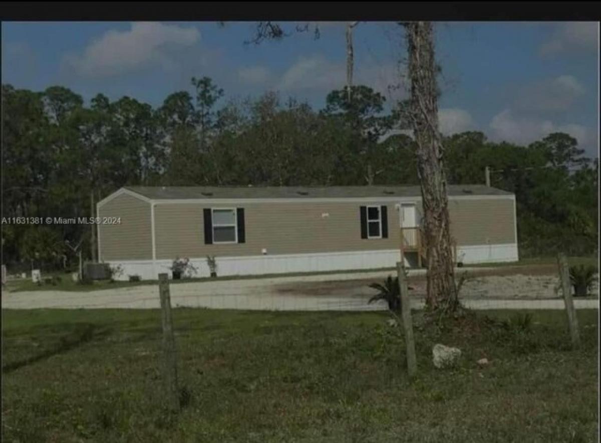 Picture of Home For Sale in Clewiston, Florida, United States