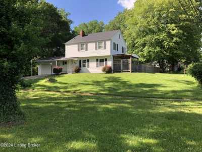 Home For Sale in Charlestown, Indiana