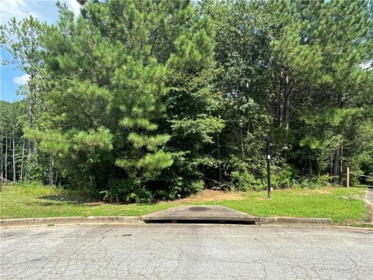 Picture of Residential Land For Sale in Conyers, Georgia, United States