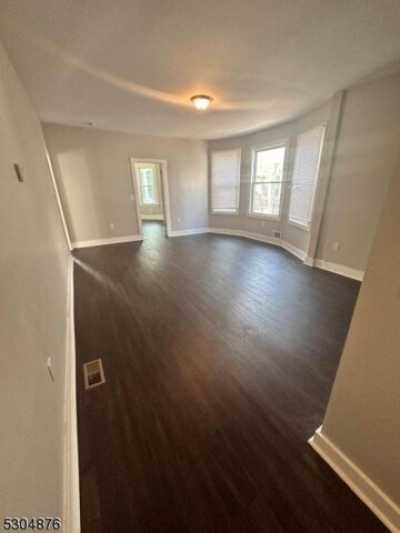 Home For Rent in East Orange, New Jersey