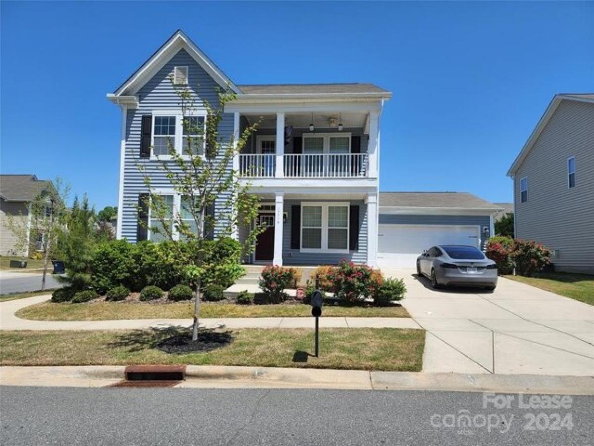 Picture of Home For Rent in Huntersville, North Carolina, United States