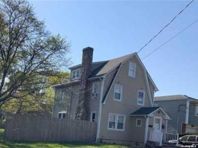 Home For Sale in Freeport, New York