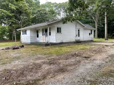 Home For Rent in Coram, New York