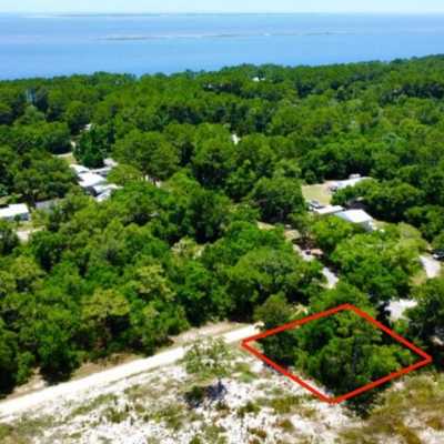 Residential Land For Sale in Lanark Village, Florida