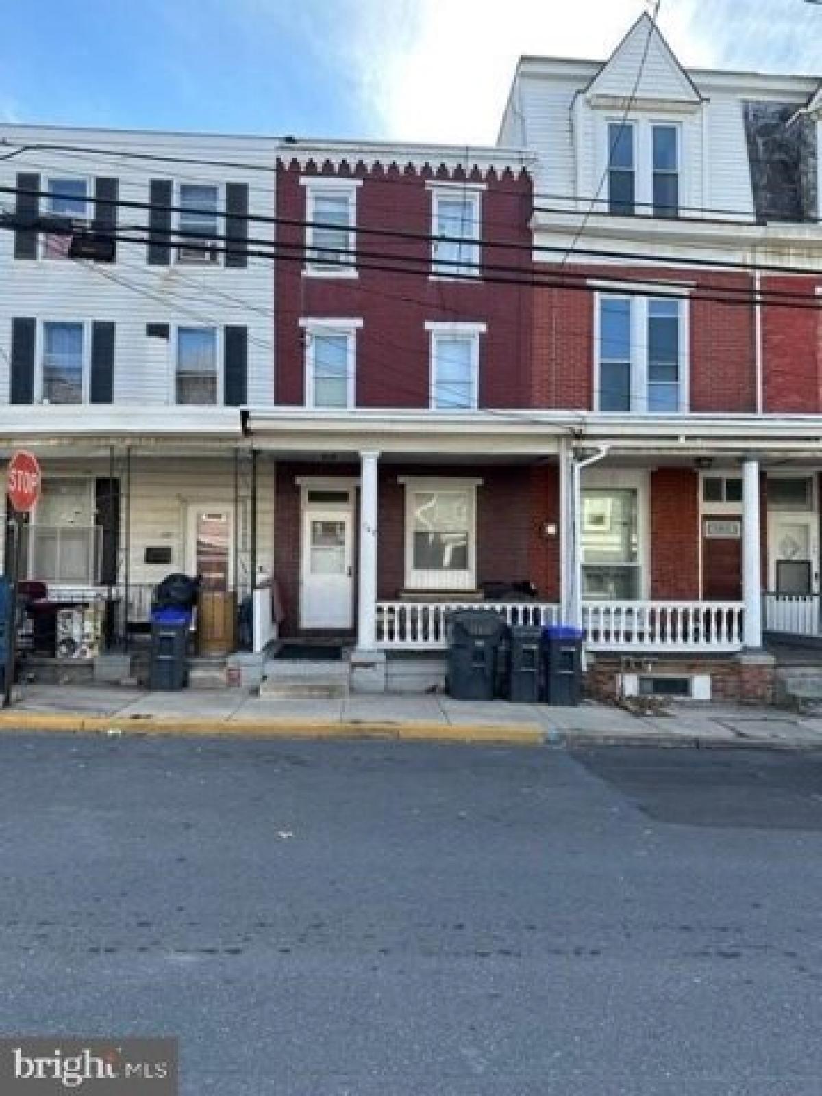 Picture of Home For Sale in Steelton, Pennsylvania, United States