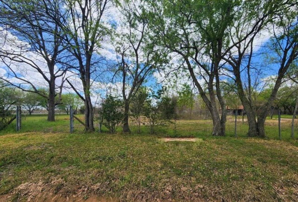 Picture of Residential Land For Sale in Brookshire, Texas, United States