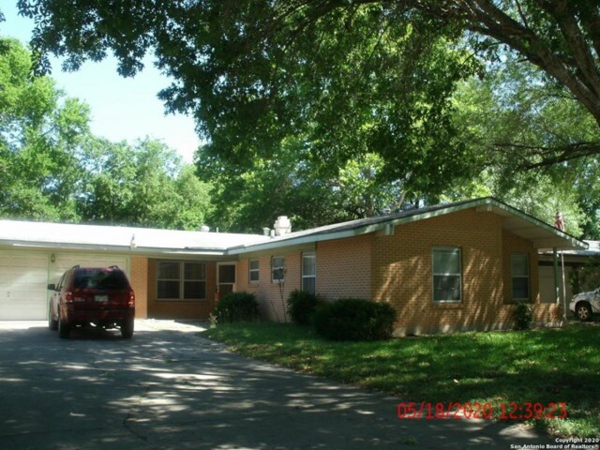 Picture of Home For Rent in Universal City, Texas, United States