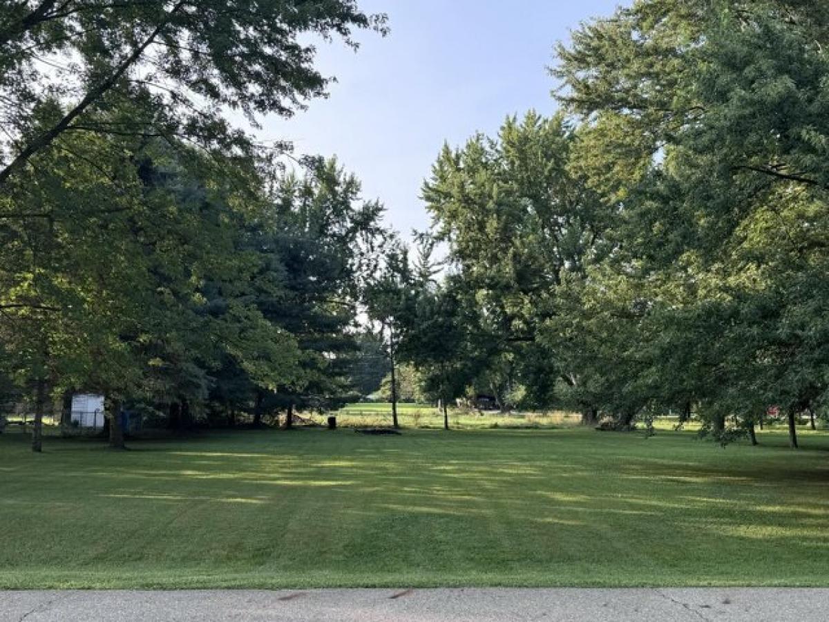 Picture of Residential Land For Sale in Cassopolis, Michigan, United States