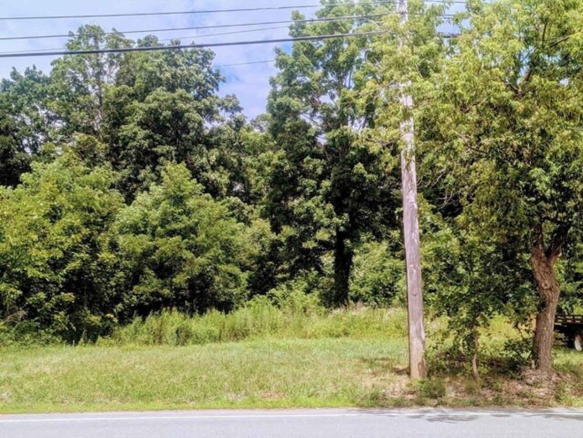 Picture of Residential Land For Sale in Shirley, Massachusetts, United States