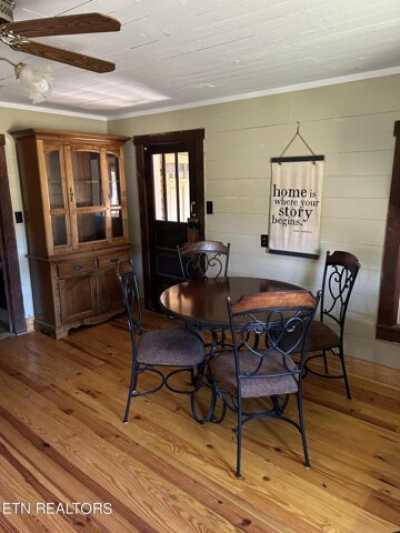 Home For Sale in Speedwell, Tennessee