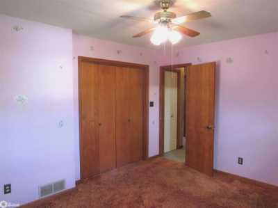 Home For Sale in Bloomfield, Iowa