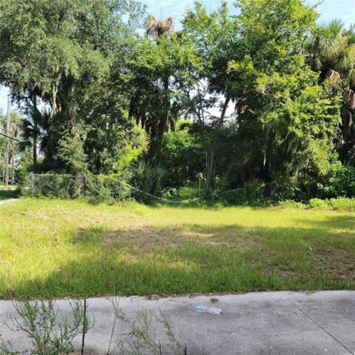 Picture of Residential Land For Sale in Daytona Beach, Florida, United States