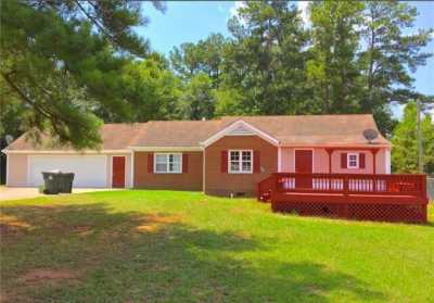 Home For Sale in Statham, Georgia