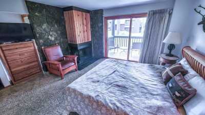 Home For Sale in Sunriver, Oregon