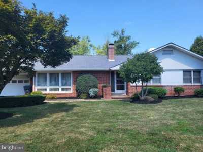 Home For Sale in Colmar, Pennsylvania