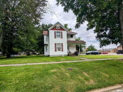 Home For Sale in Carbondale, Illinois