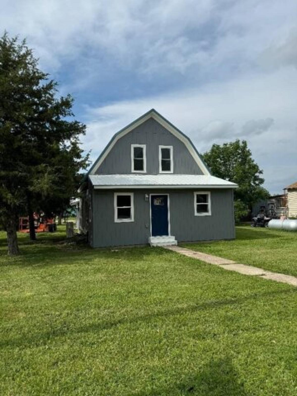 Picture of Home For Sale in Wessington Springs, South Dakota, United States