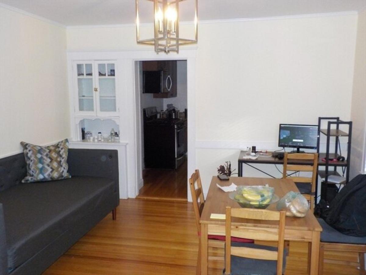 Picture of Apartment For Rent in Belmont, Massachusetts, United States