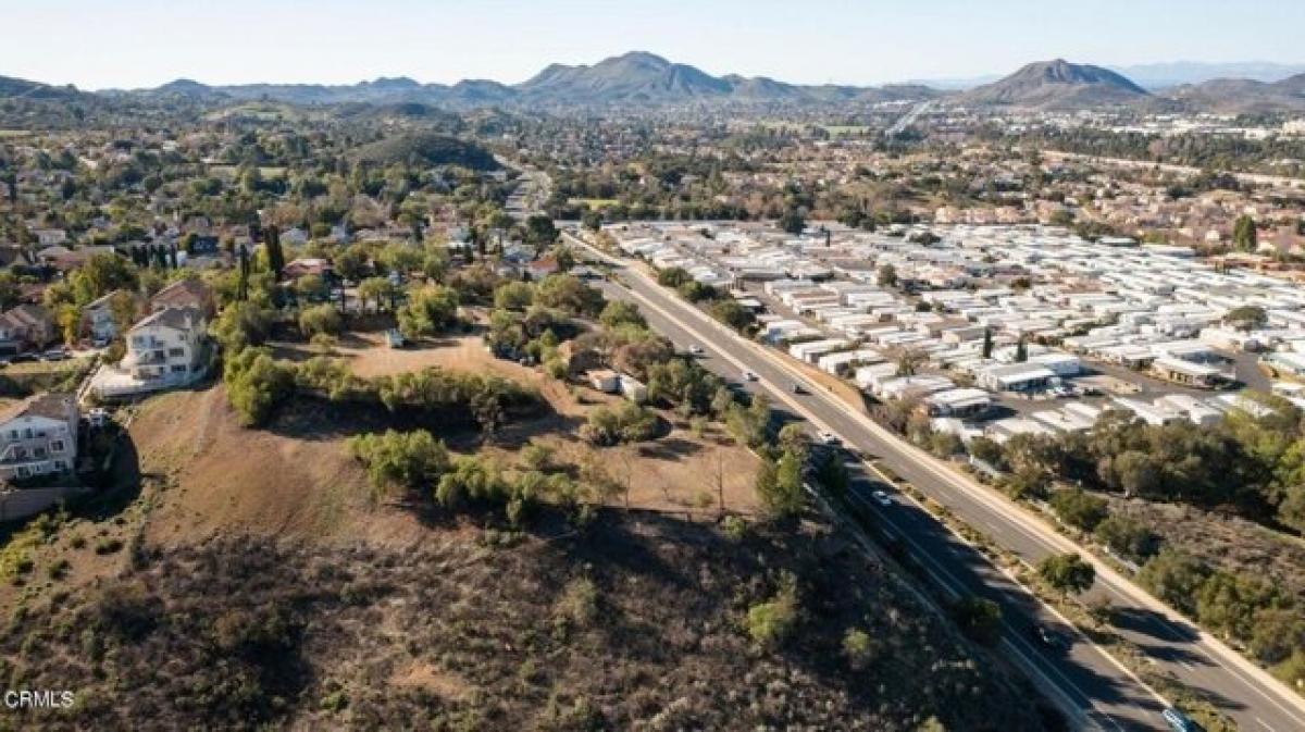 Picture of Residential Land For Sale in Newbury Park, California, United States