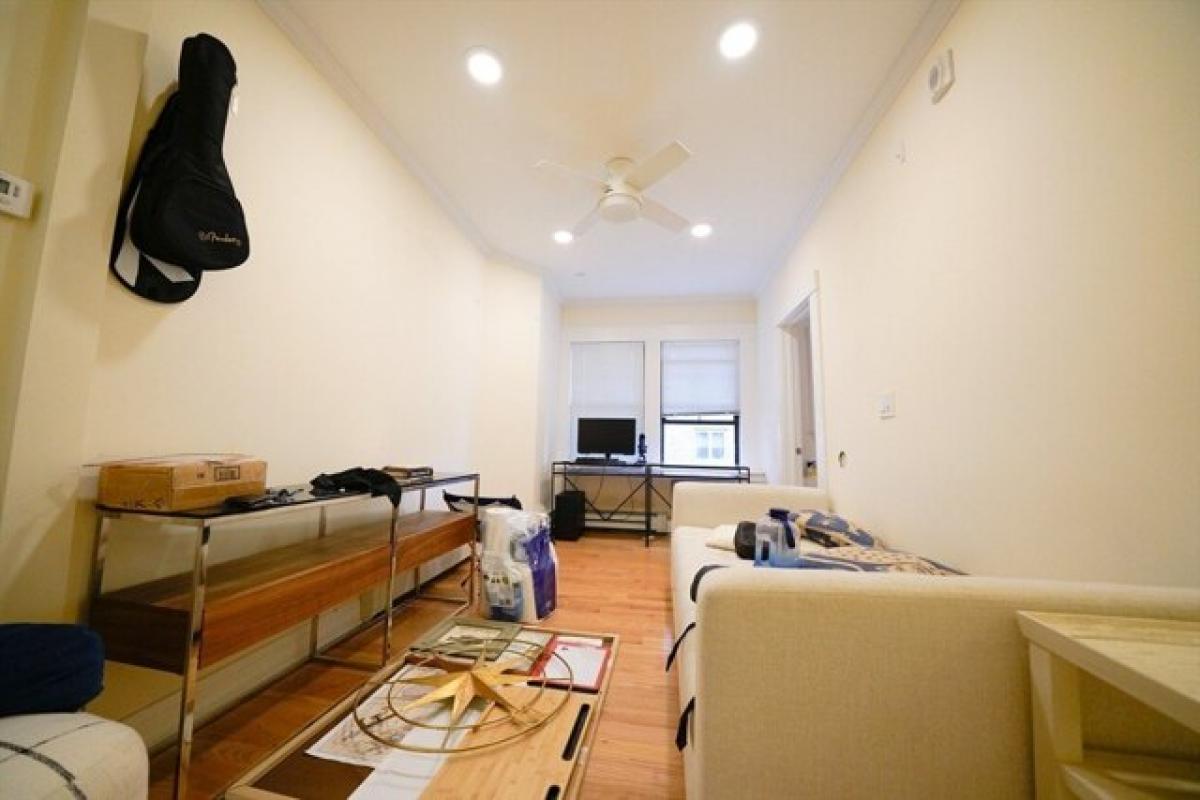 Picture of Apartment For Rent in Newton, Massachusetts, United States