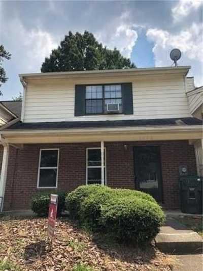 Home For Rent in Kennesaw, Georgia