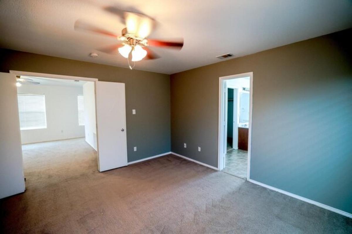 Picture of Home For Rent in Krum, Texas, United States