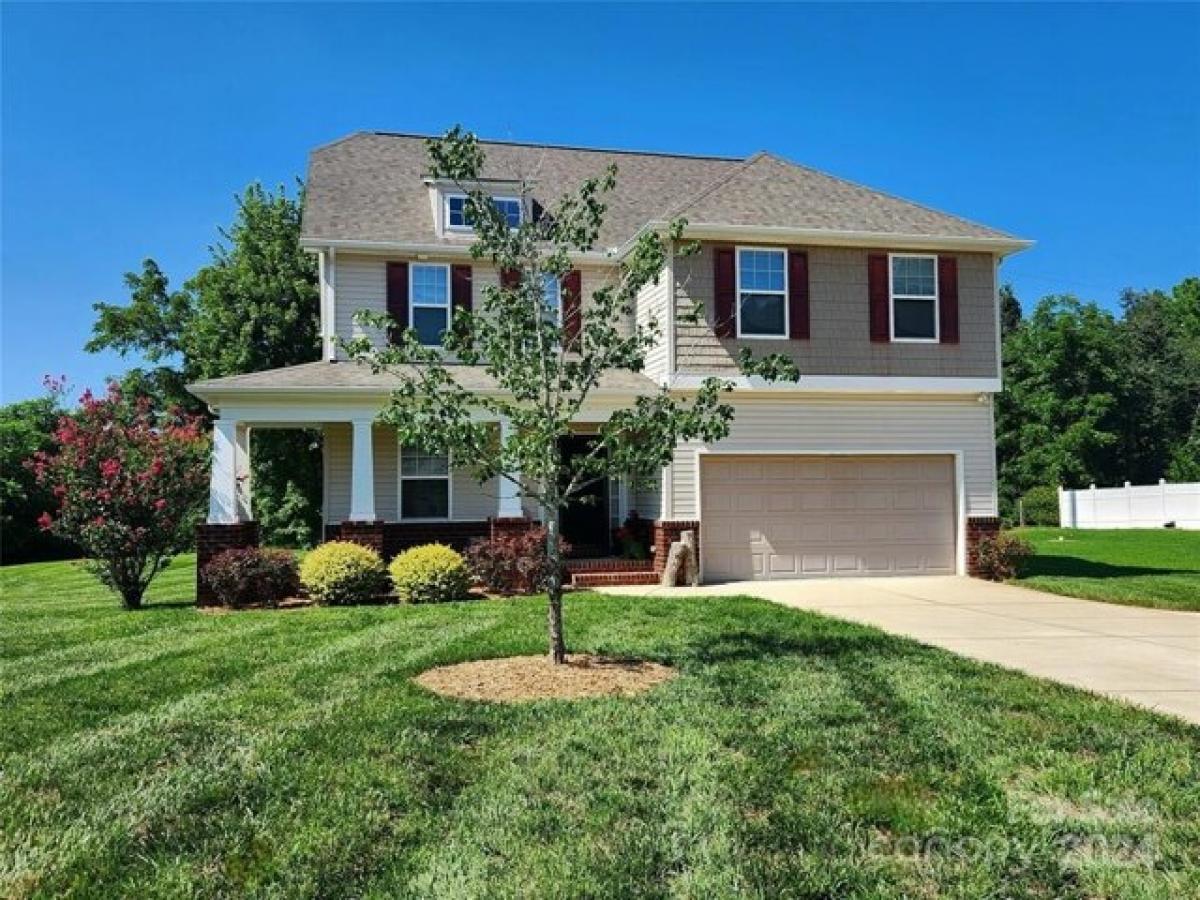 Picture of Home For Sale in Kings Mountain, North Carolina, United States