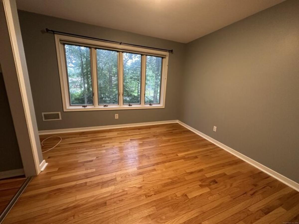 Picture of Home For Rent in Orange, Connecticut, United States