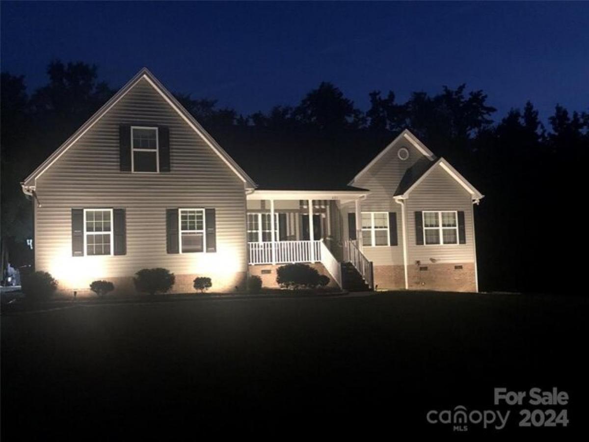 Picture of Home For Sale in Indian Trail, North Carolina, United States