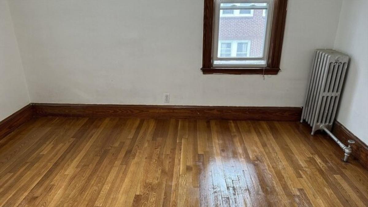 Picture of Apartment For Rent in Newton, Massachusetts, United States