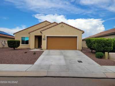 Home For Sale in Red Rock, Arizona