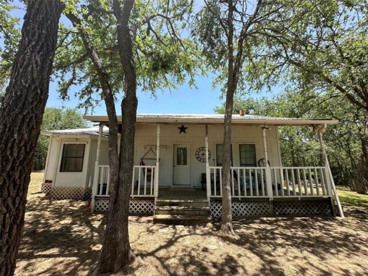 Picture of Home For Sale in Elgin, Texas, United States