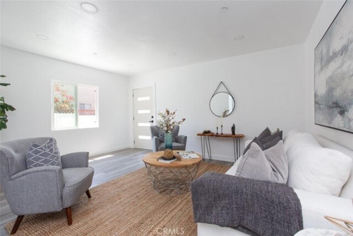 Picture of Home For Sale in Culver City, California, United States