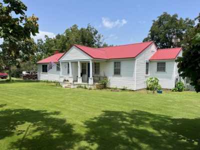 Home For Sale in Abbeville, Alabama