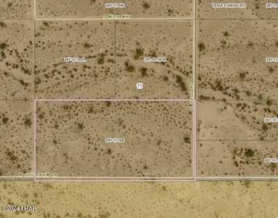 Residential Land For Sale in Yucca, Arizona