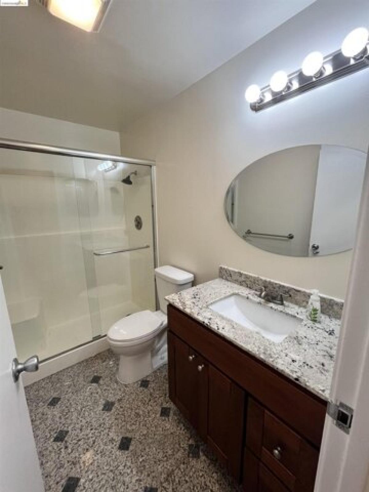 Picture of Home For Rent in Oakland, California, United States