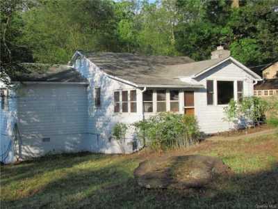 Home For Rent in Monroe, New York