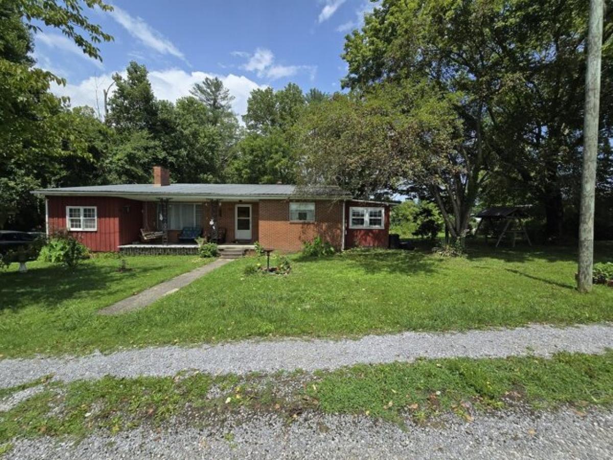 Picture of Home For Sale in Barbourville, Kentucky, United States