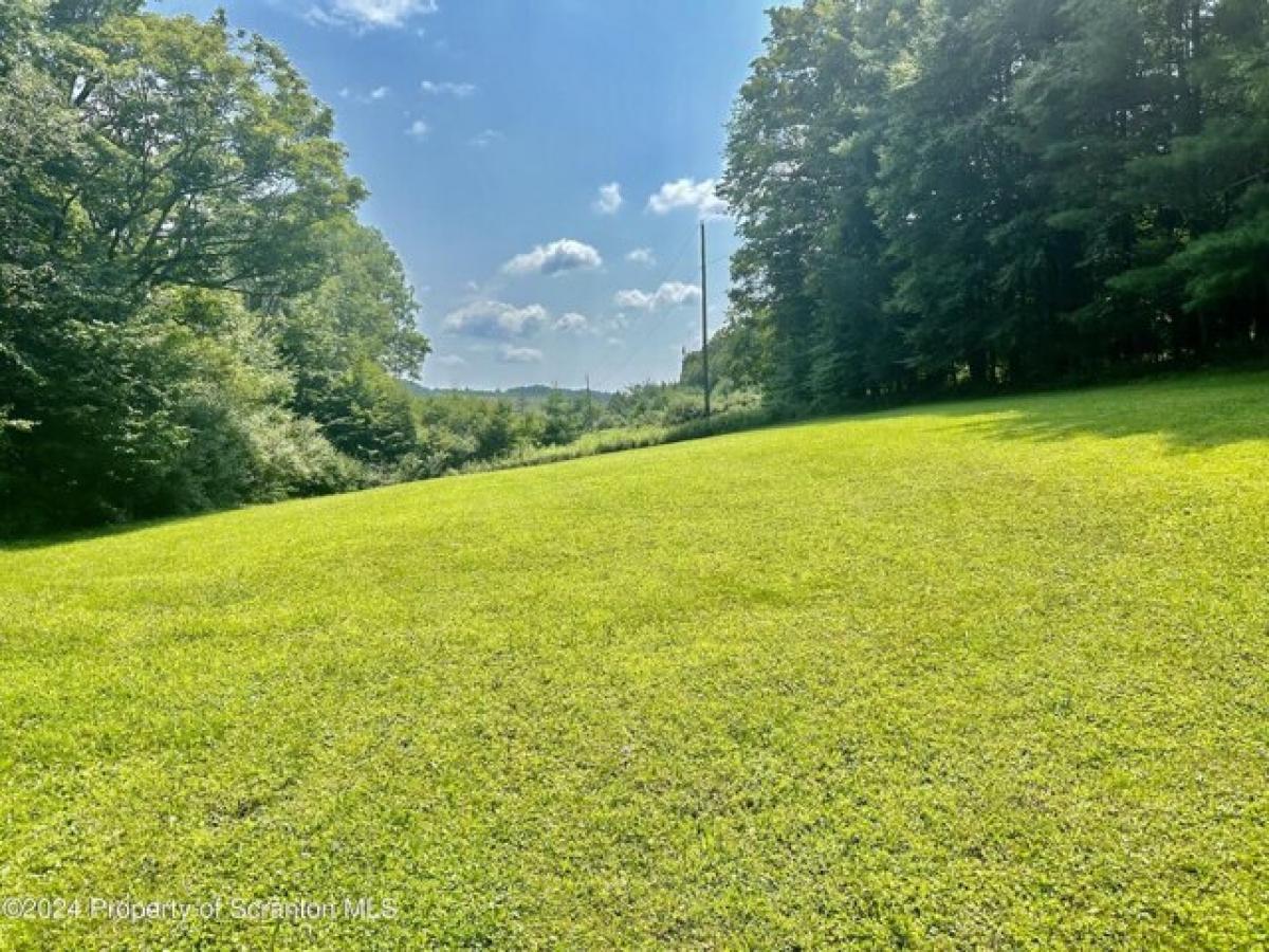 Picture of Home For Sale in Little Meadows, Pennsylvania, United States