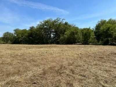 Residential Land For Sale in Terrell, Texas