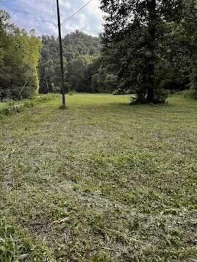 Residential Land For Sale in Oneida, Kentucky