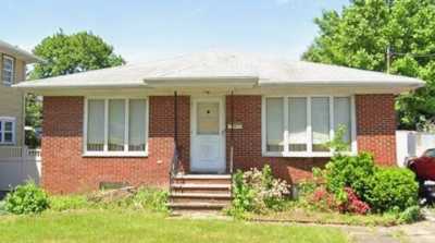 Home For Sale in Linden, New Jersey