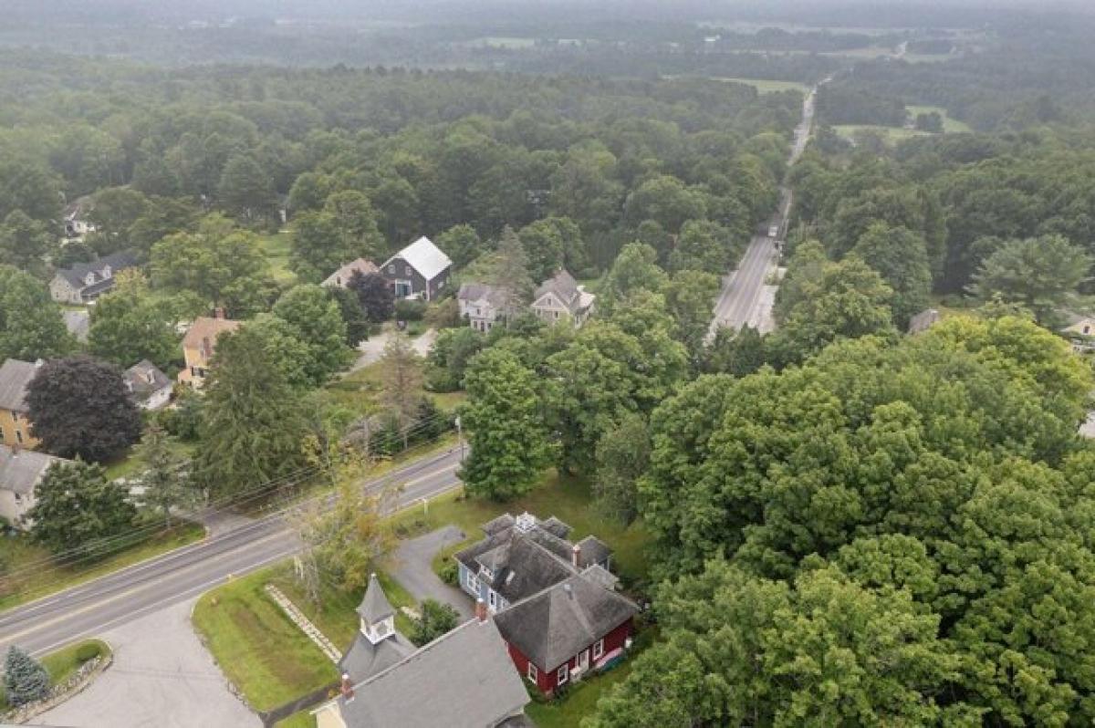 Picture of Home For Sale in New Gloucester, Maine, United States